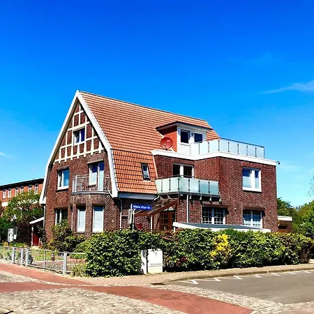Haus Wellen Und 4
