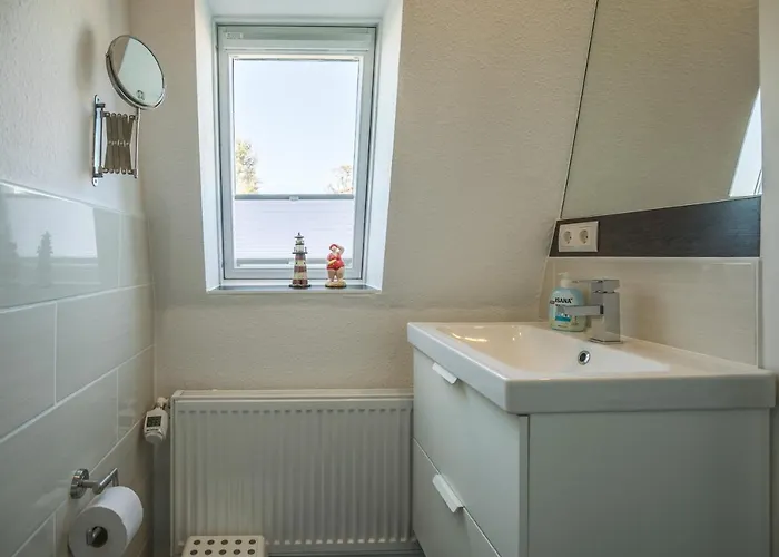 Haus Wellen Und 4